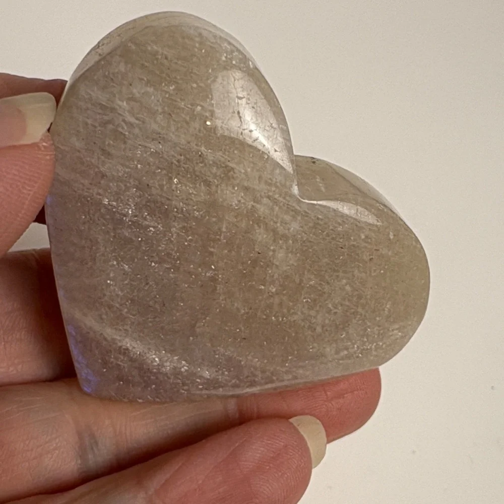 Iridescent Moonstone Heart-Shaped Stone - Picture 9 of 11